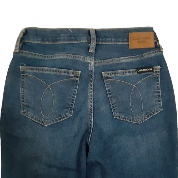 Calvin Klein Jeans Women's Size 25 Stretchy Dark Wash - Picture 5 of 5